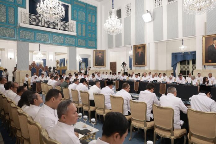 Prabowo Sidang Kabinet_d