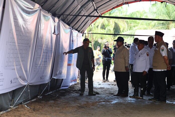 Prabowo Tinjau Pembangunan Hunian Sementara