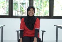 Sendiri di Tengah Perbedaan, Siswi Berhijab Ini Menemukan Rumah Baru di Sekolah Rakyat Kupang